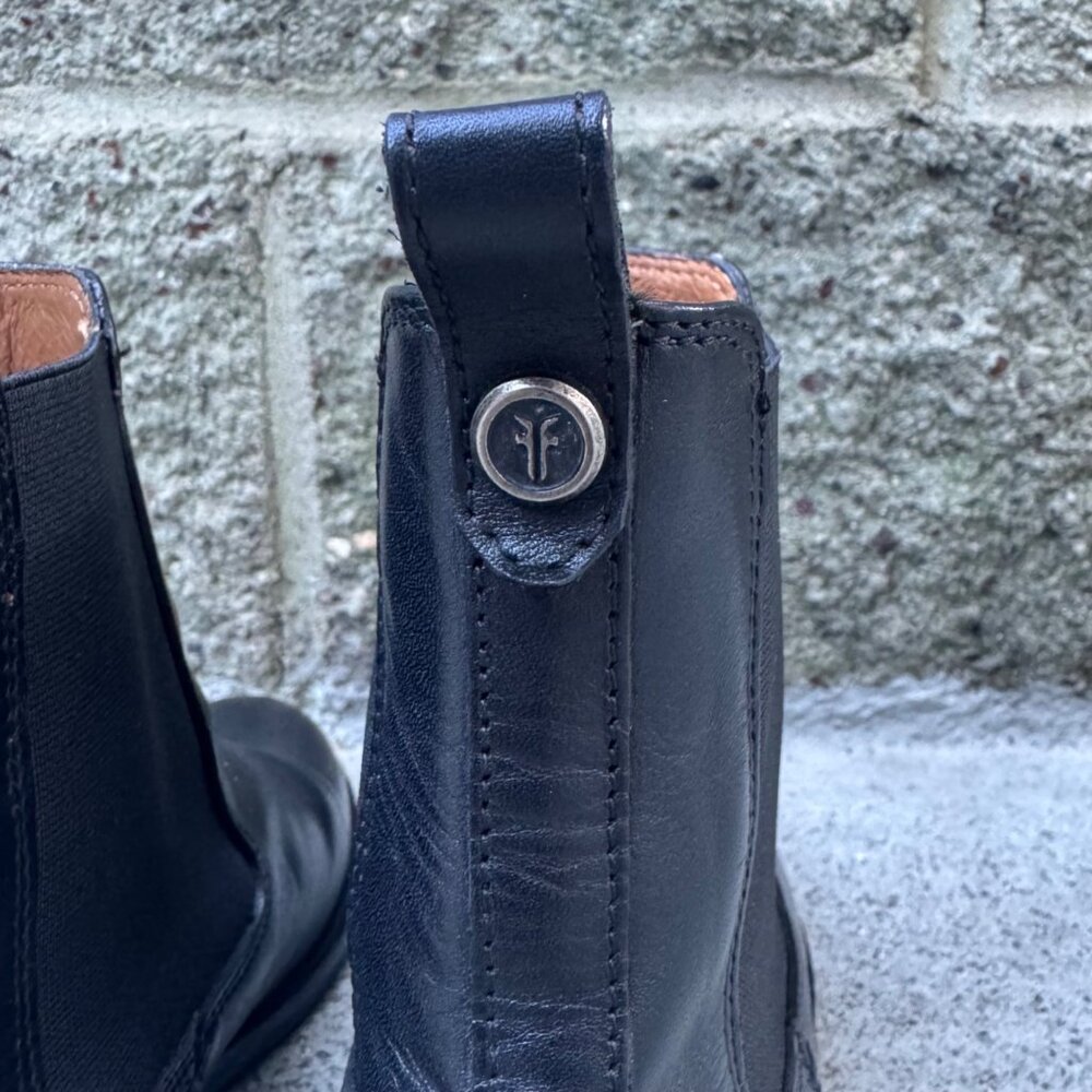 FRYE Melissa Chelsea Boots Womens 7 Black Ankle Boot Italian Leather Bootie - Picture 6 of 13